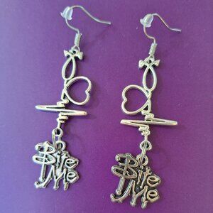Unique Bite Me Halloween Dangle Bar Earrings Brand New